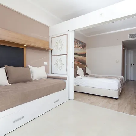 Village Turkiye 4* Sarigerme